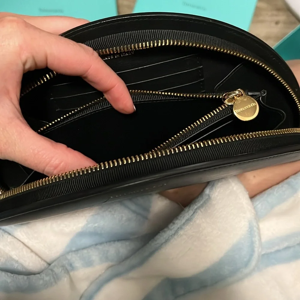 🤩 2 Tiffany & Co Half Moon Wallets 🤩 - Picture 10 of 14